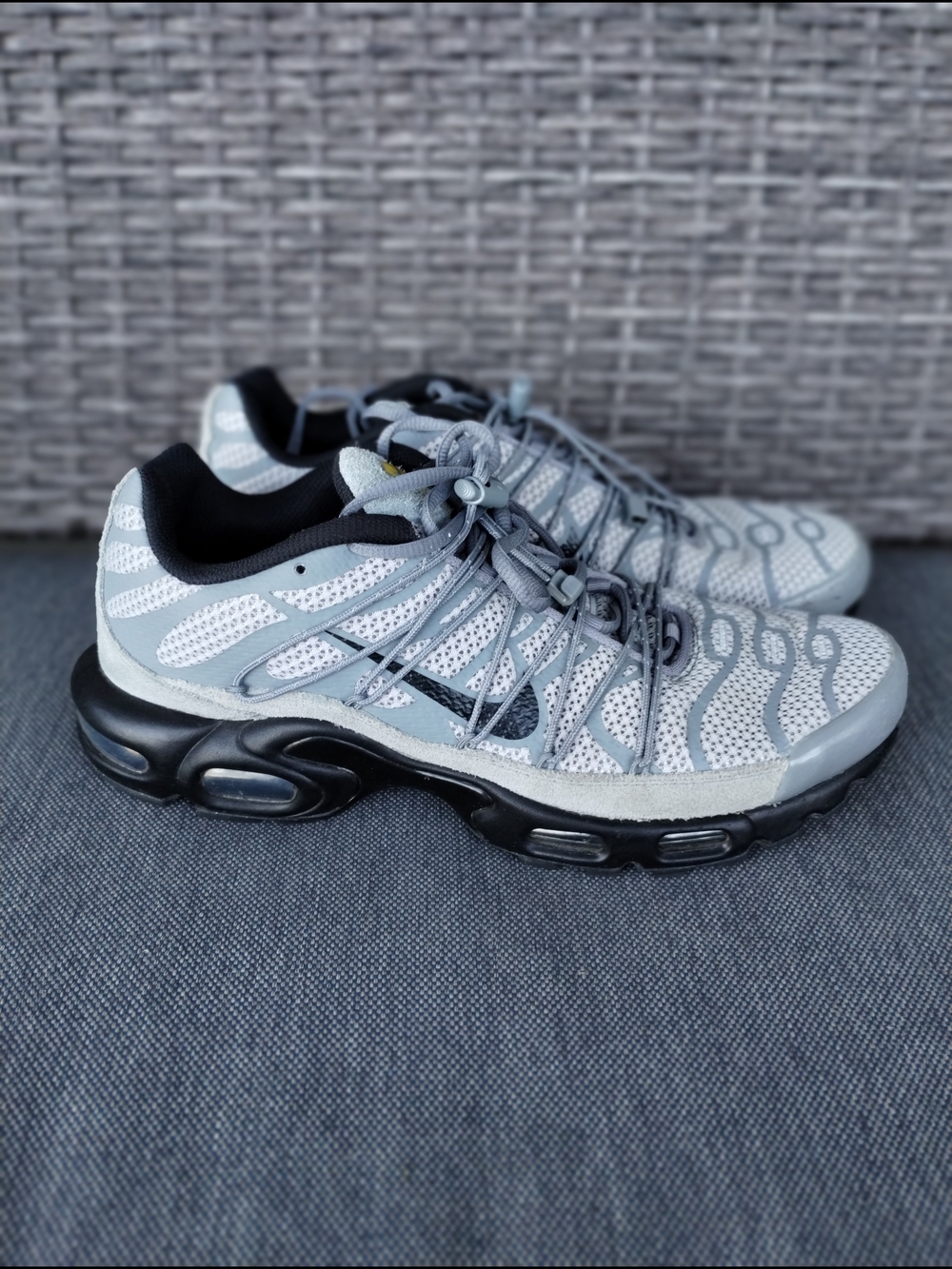 Nike Air Max Plus TN Gray Black Running Shoes Men's 10.5 FD0670-002